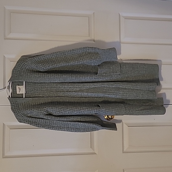 Abercrombie and Fitch Cardigan Duster - Picture 2 of 4